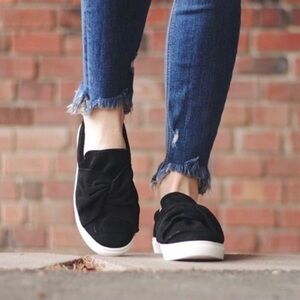 Steve Madden Sneakers Black Knot Suede Platform Fashion 10